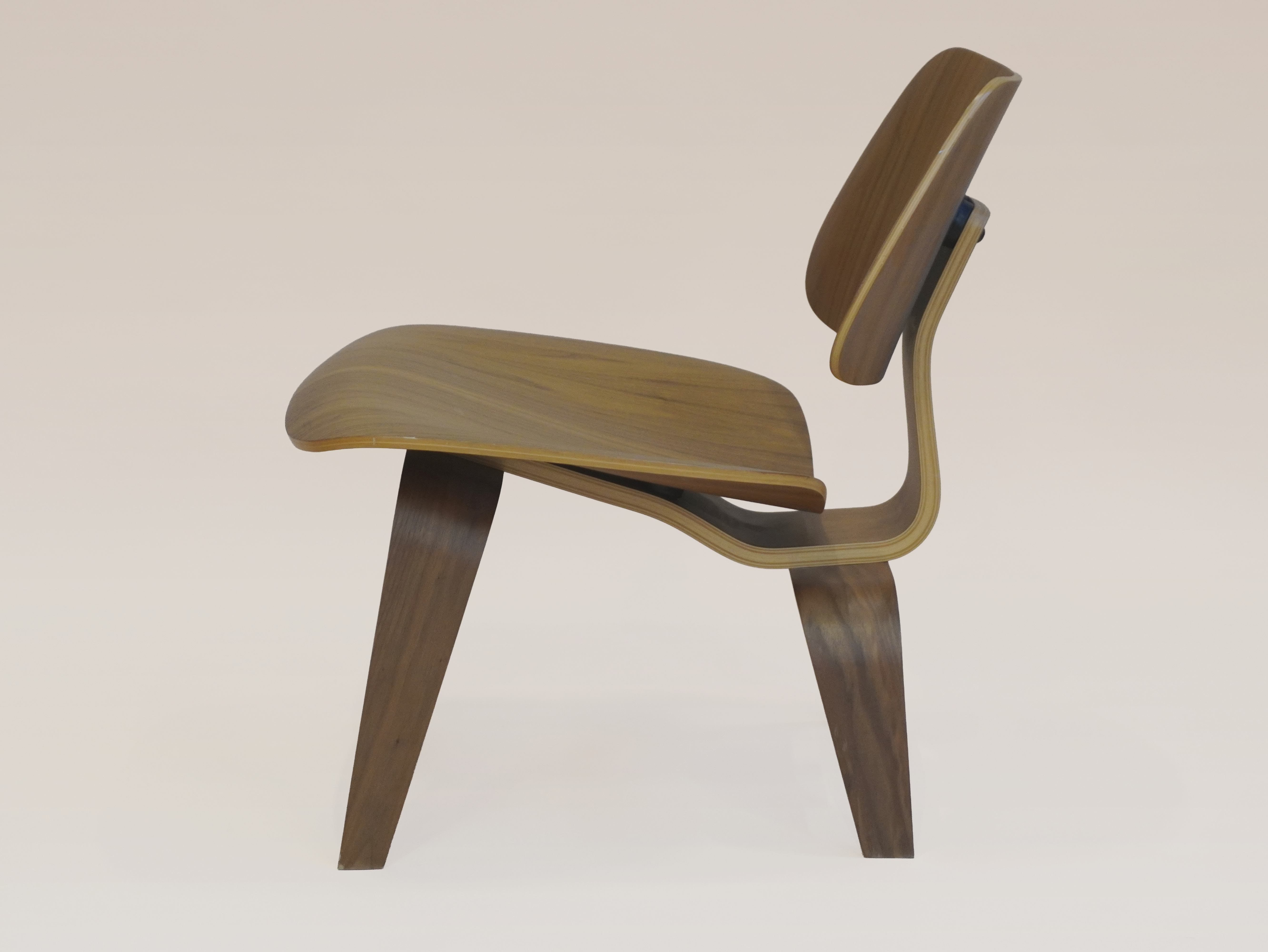 Eames LCW in Walnut