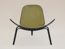 CH07 Shell Chair