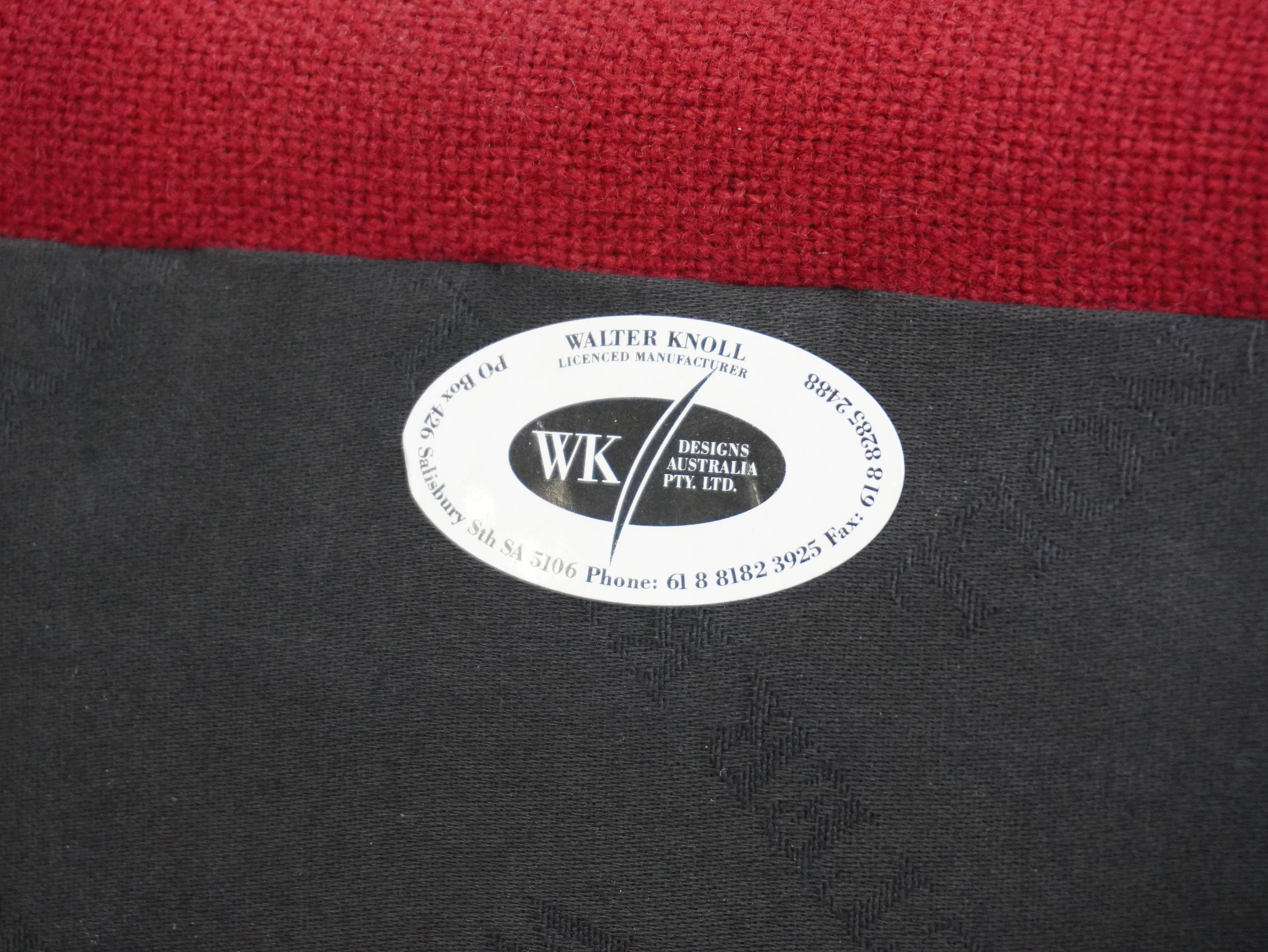 Vostra Chair