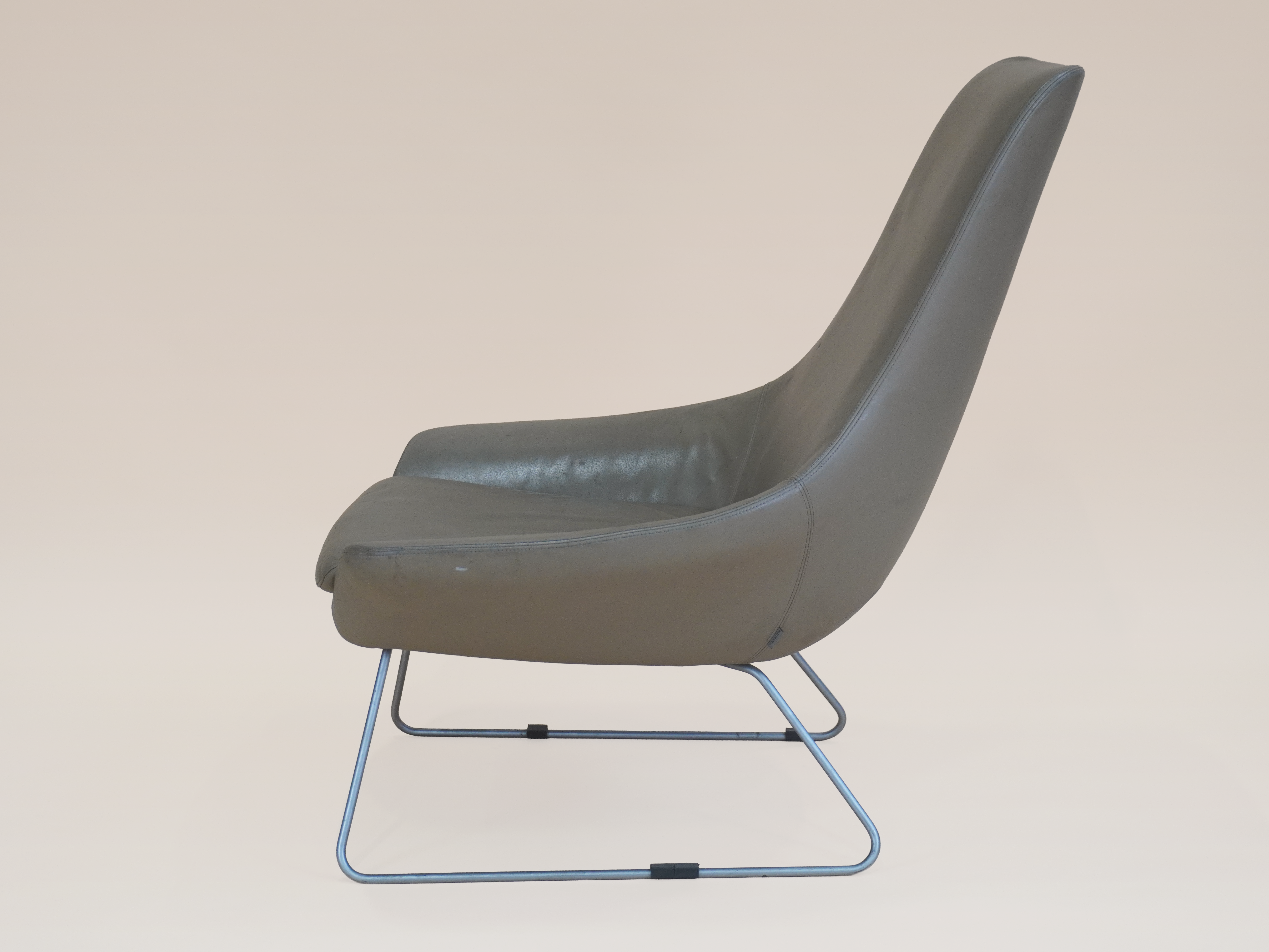 Flow Armchair