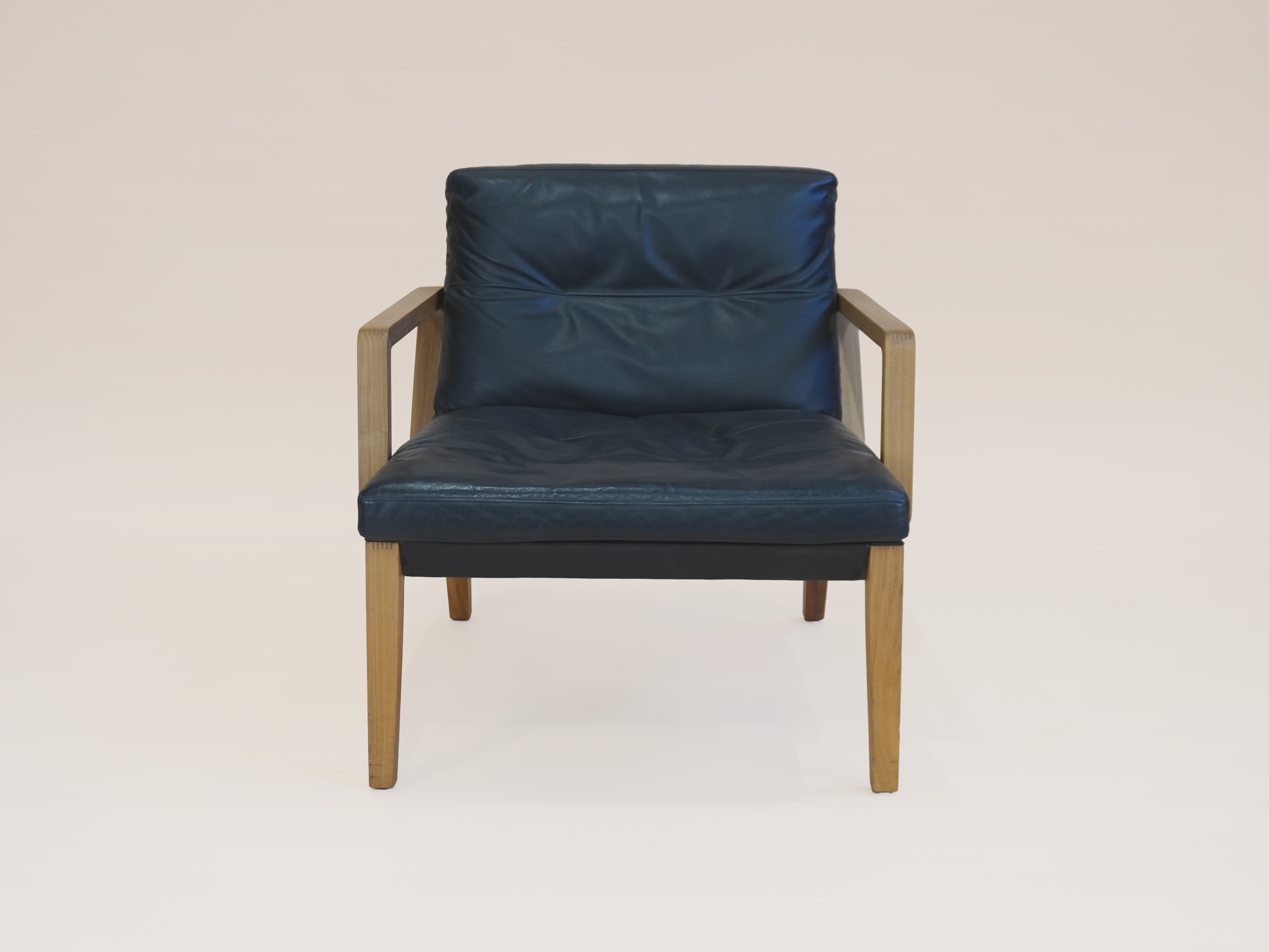 Andoo Lounge Chair