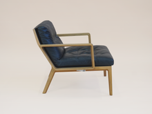 Andoo Lounge Chair